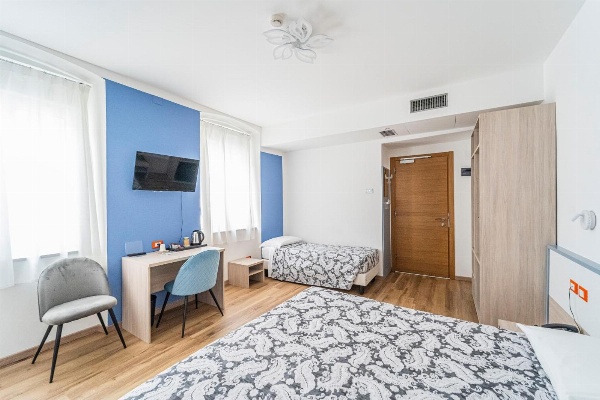 Hotel Italia image 1