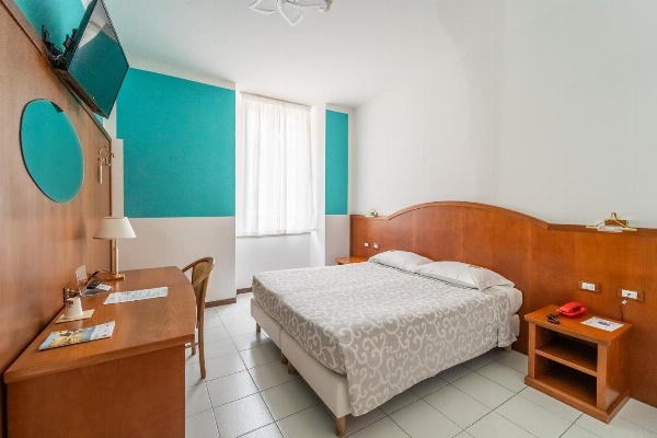 Hotel Italia image 4